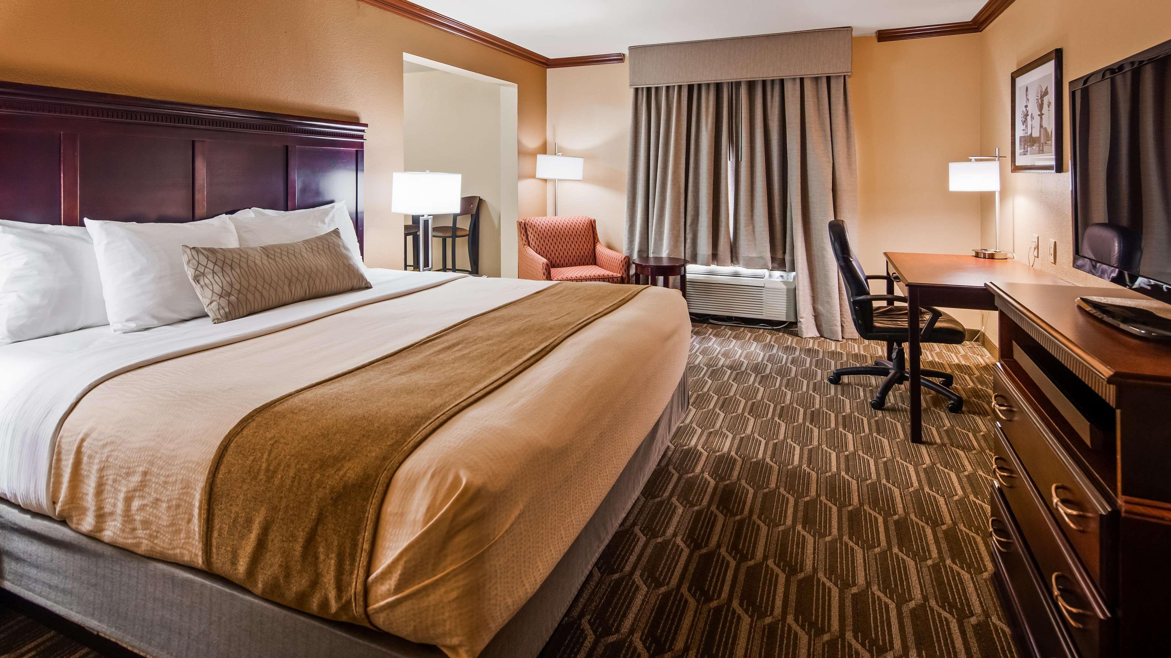 Best Western Granbury Inn And Suites Εξωτερικό φωτογραφία